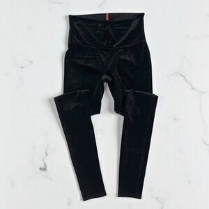 Spanx Magic High Rise Velvet Leggings Size Medium Black Velour Pull On 2070